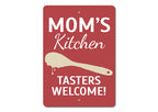 Mom's Kitchen Sign